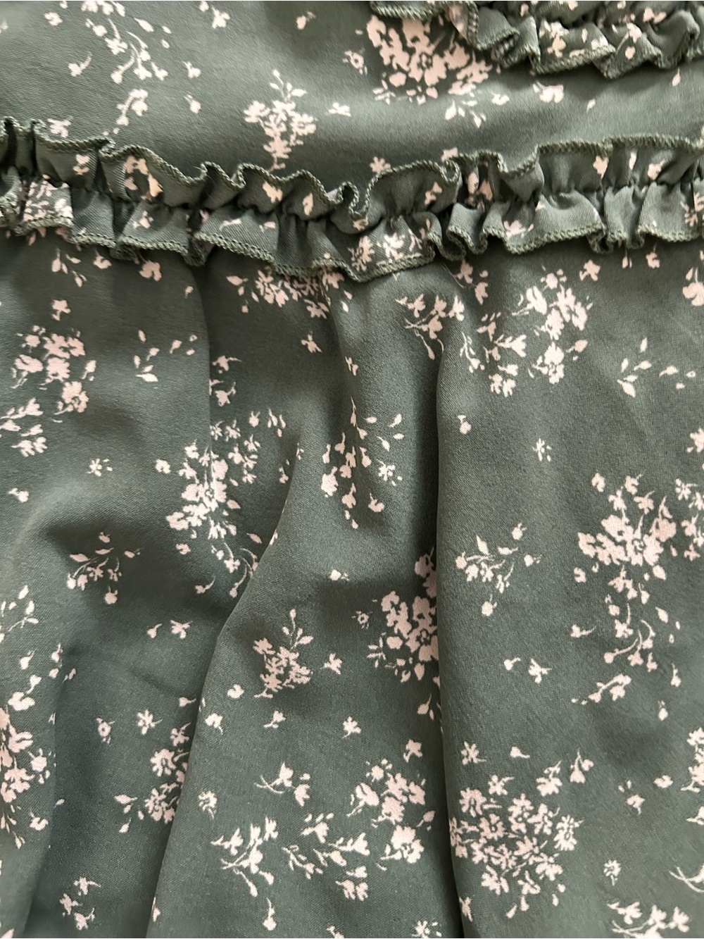 Women’s Green Floral Ruffle Romper - Picture 3 of 4